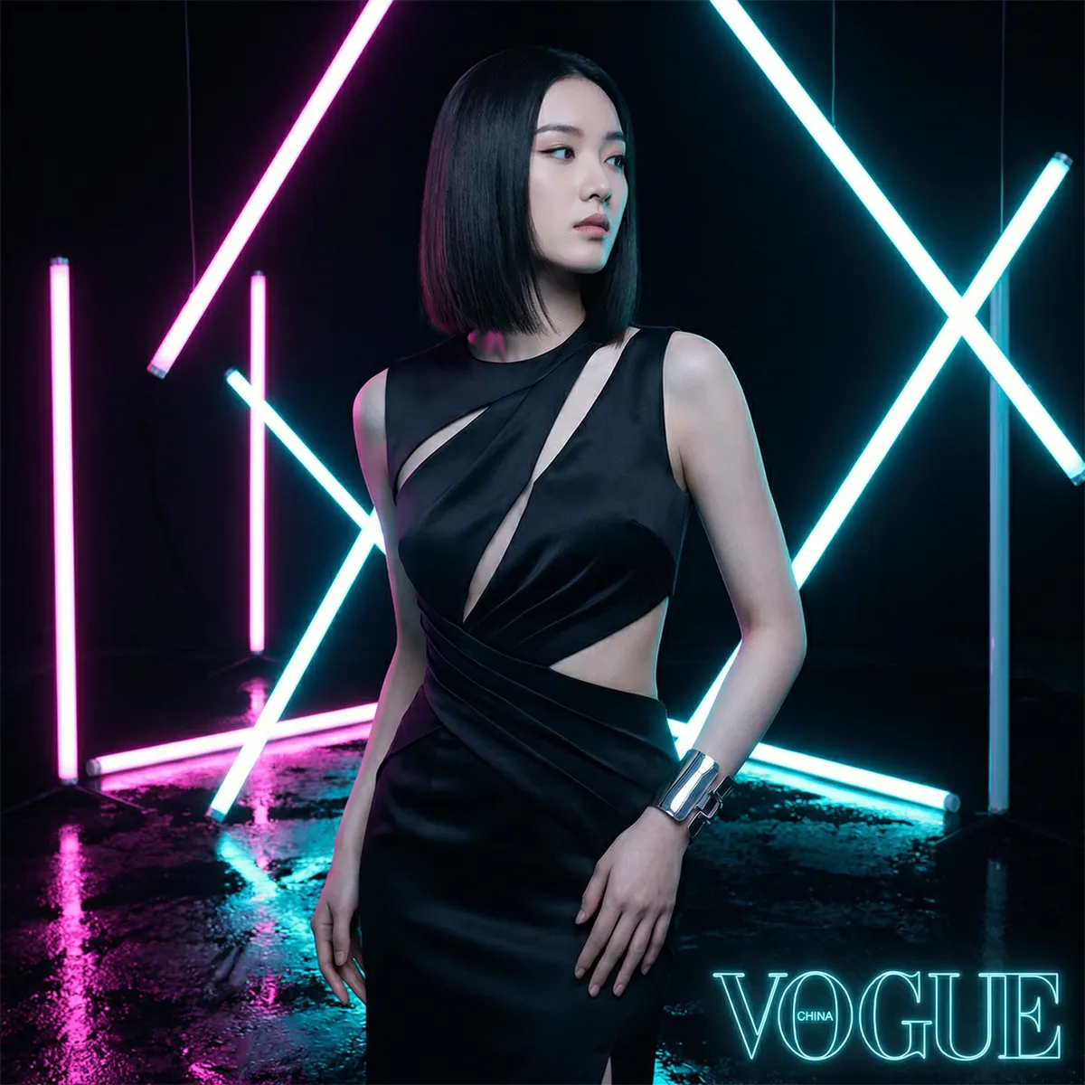 湿濡的女人 人气演员苏念卿写真